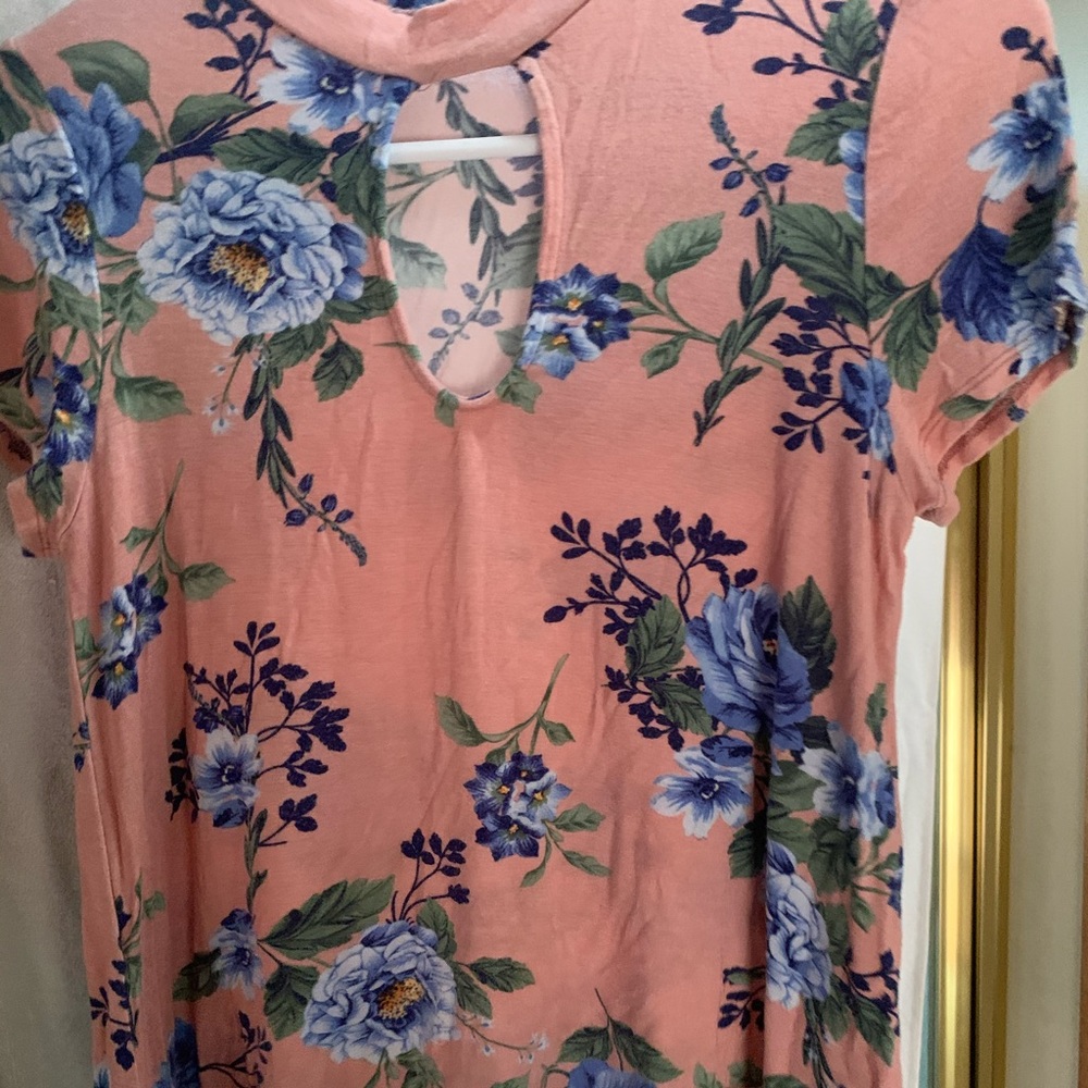 Pink shirt